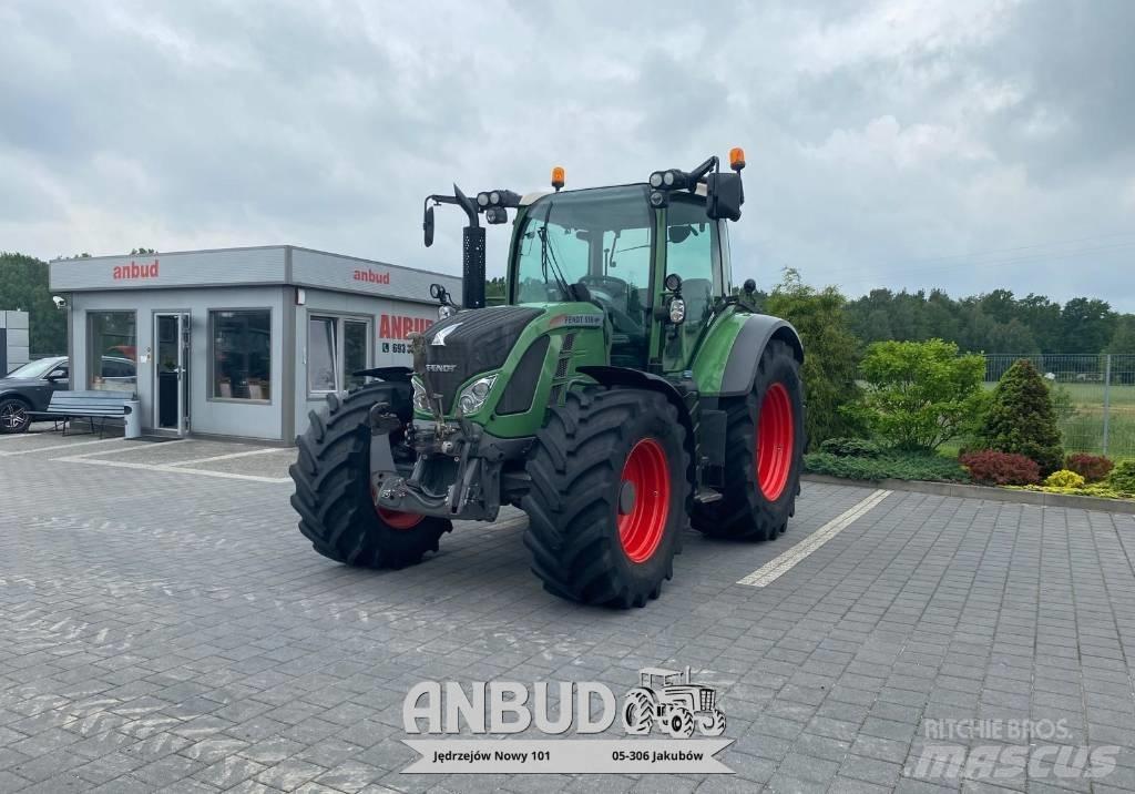 Fendt 516 Vario SCR Traktory