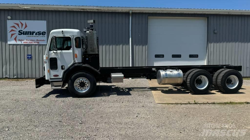 Peterbilt PB520 Nákladní vozidlo bez nástavby