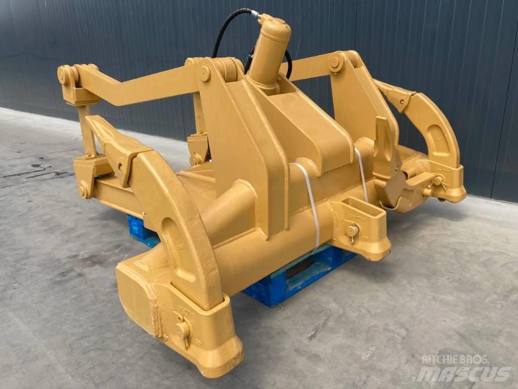 CAT D6T2 Půdní rozrušovače
