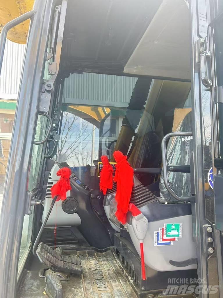 Komatsu PC 70 Pásová rýpadla