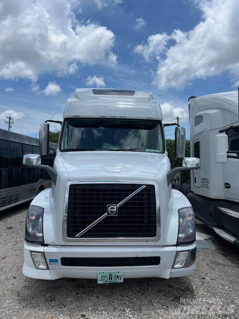 Volvo VNL 780 Tahače