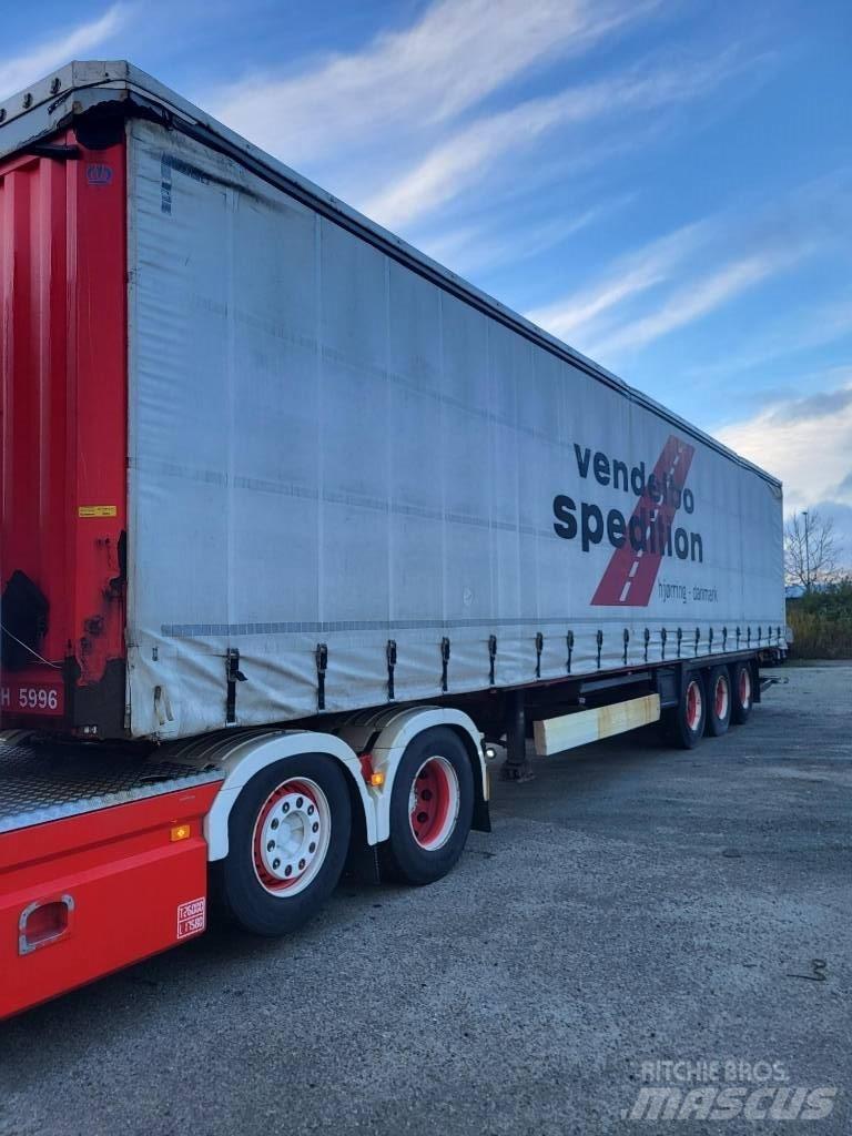 Krone SDP 27 Plachtové návěsy