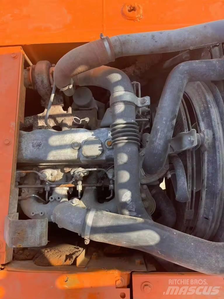 Hitachi ZX 120 Pásová rýpadla