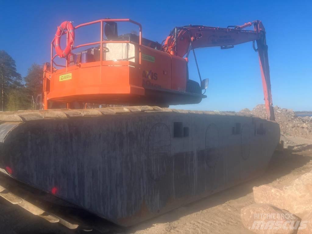 Hitachi ZX 130LCN Obojživelná rypadla