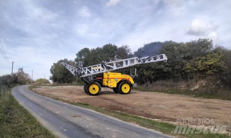 Artec F 40 Samohybné postřikovače