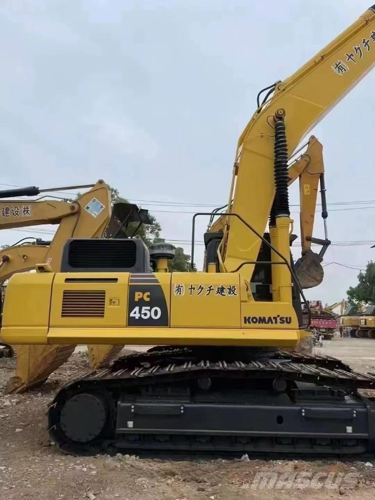 Komatsu PC450-8 Pásová rýpadla