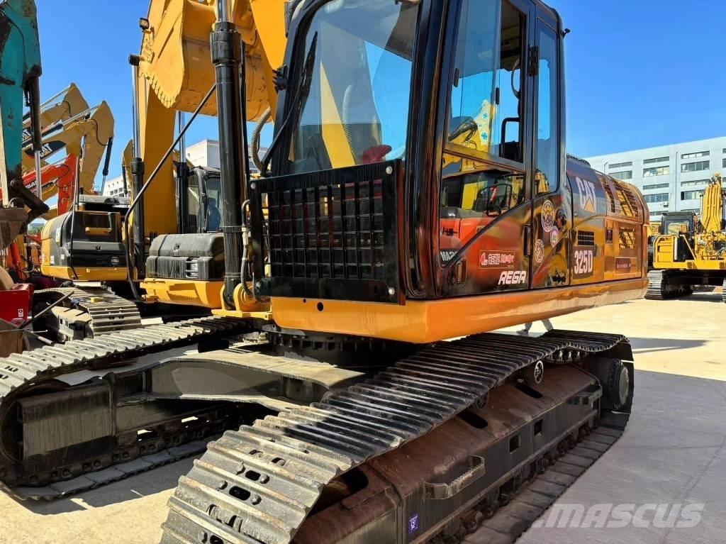 CAT 325 D Pásová rýpadla