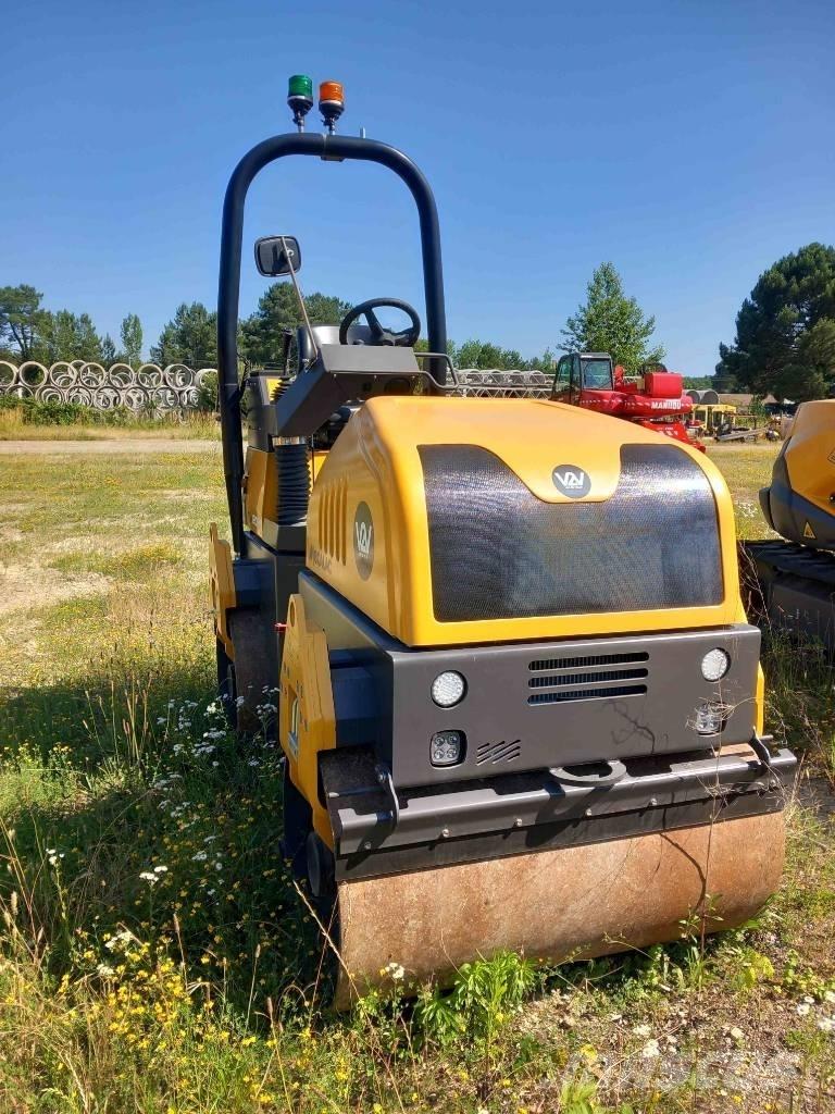 Mecalac TV1200 Vibrační pěchy