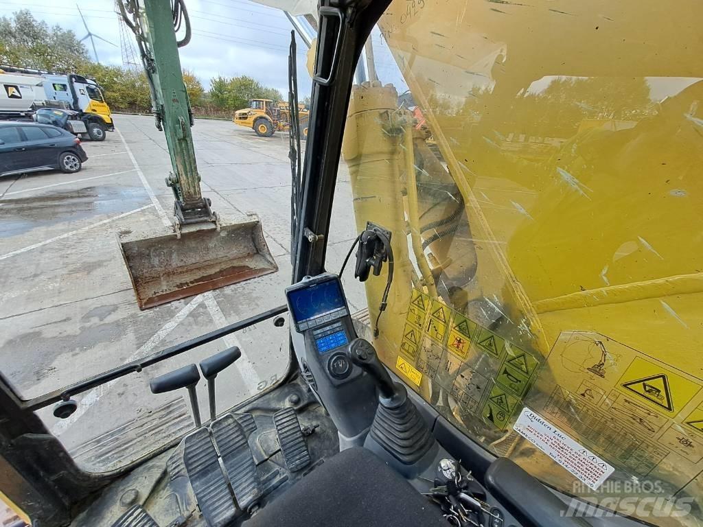 Komatsu PC228USLC-8 Pásová rýpadla