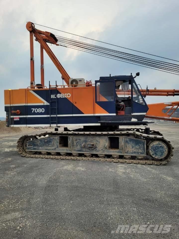 Kobelco 7080 Pásové jeřáby