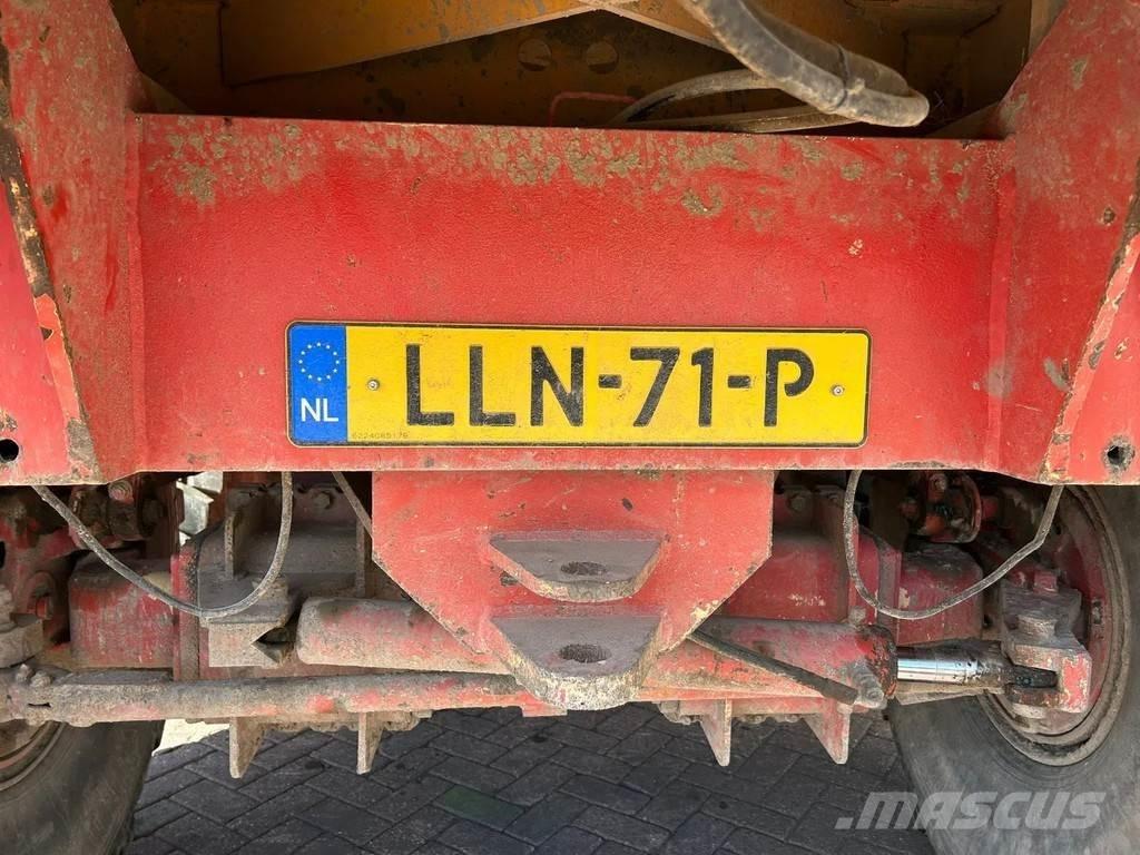 Jako Tiger 240S Užitkové stroje