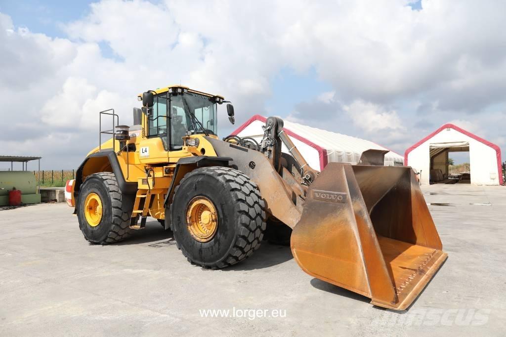 Volvo L 220 H Kolové nakladače