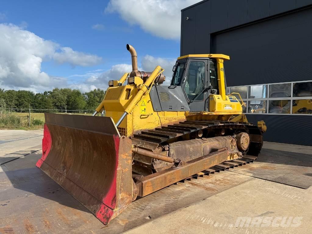 Komatsu D 65 PX-12 Pásové dozery