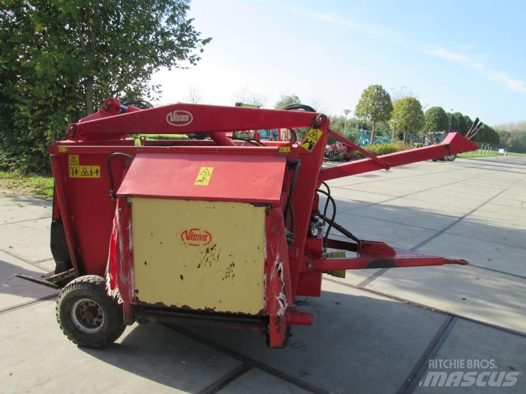 Vicon LDM 3500 Krmítka, krmné žlaby