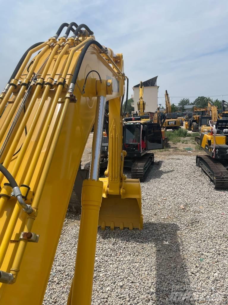Komatsu PC 350 Pásová rýpadla