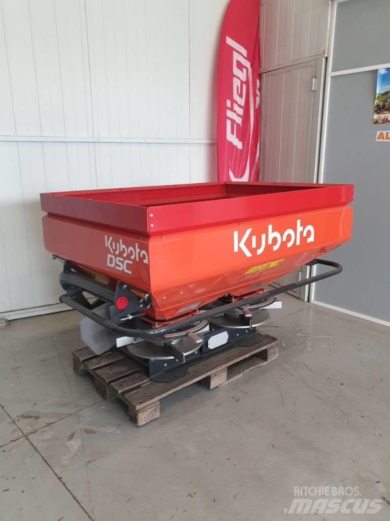 Kubota DSC 700 Rozmetadlo minerálních hnojiv