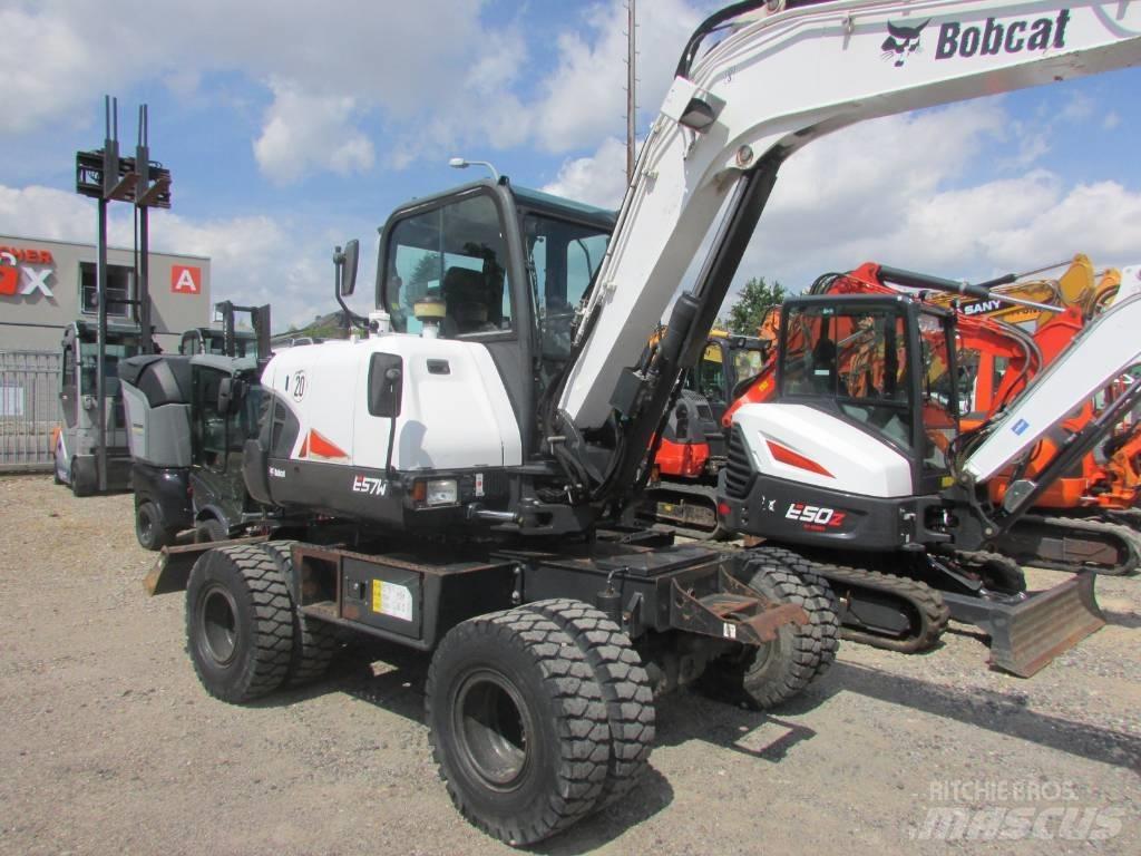 Bobcat E 57 W Kolová rýpadla