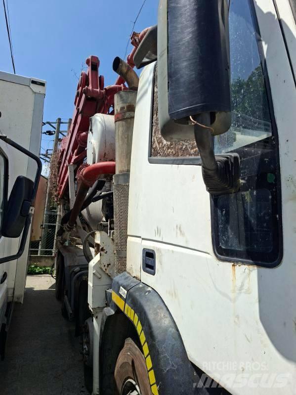 Iveco CIFA Nákladní auta s čerpadly betonu
