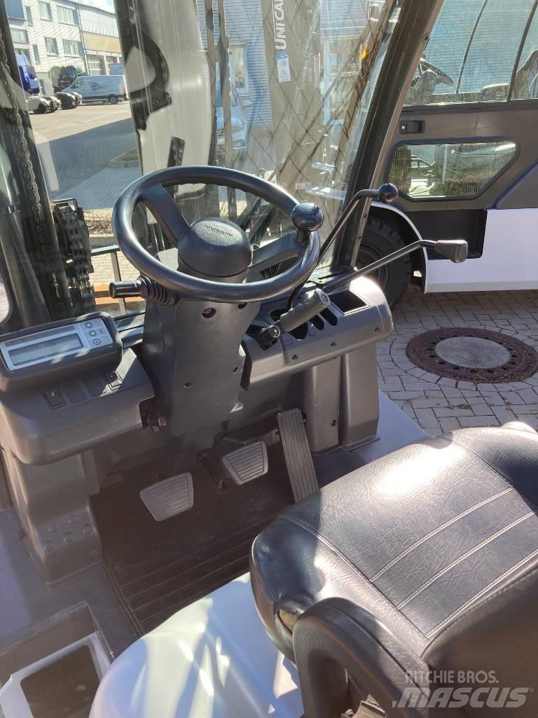 Nissan YG1D2A32Q Dieselové vozíky