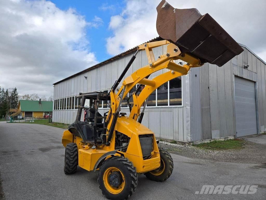 JCB 2CX Kolové nakladače