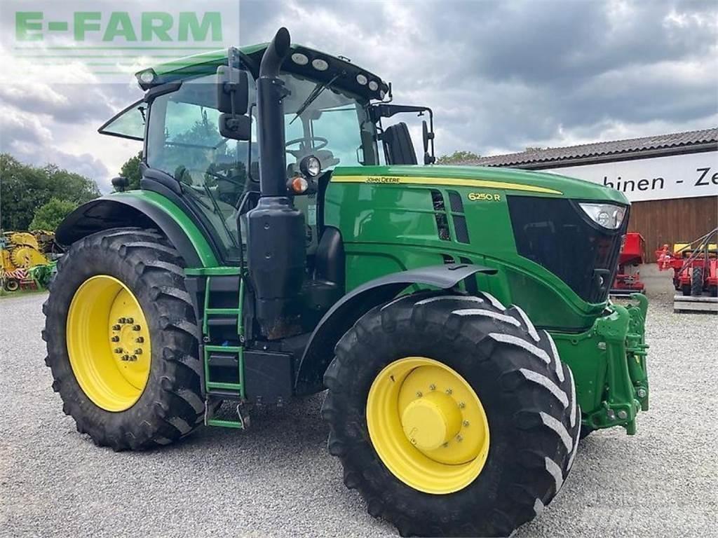 John Deere 6250r Traktory
