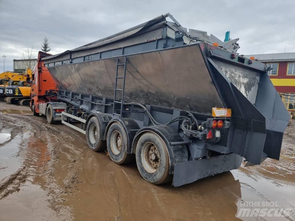 Red River RR-LB827 Skříňové návěsy