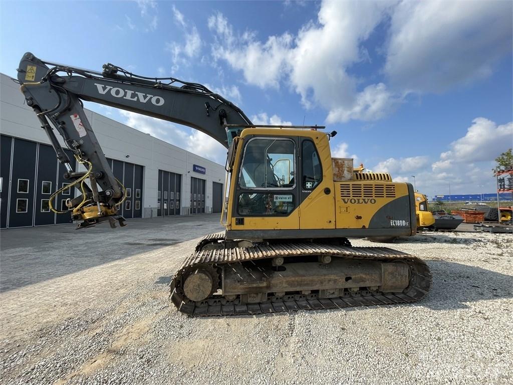Volvo EC 180 B LC Pásová rýpadla
