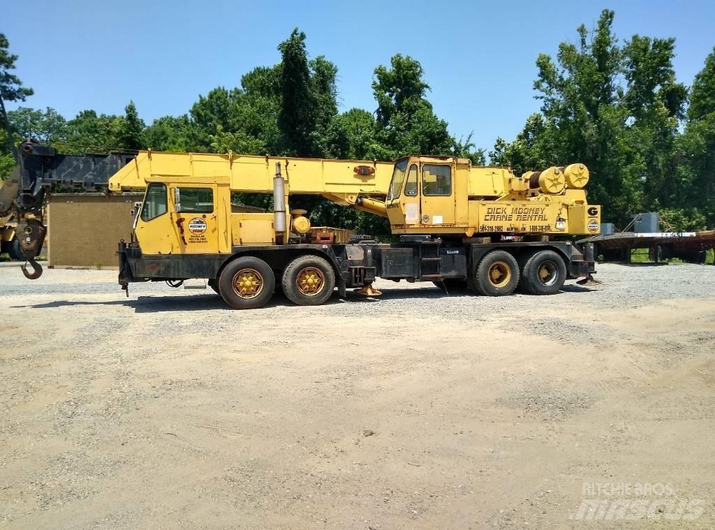 Grove TMS300B Pásové jeřáby