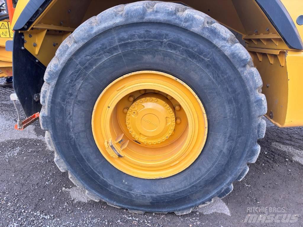 Volvo A30G Kloubové dempry