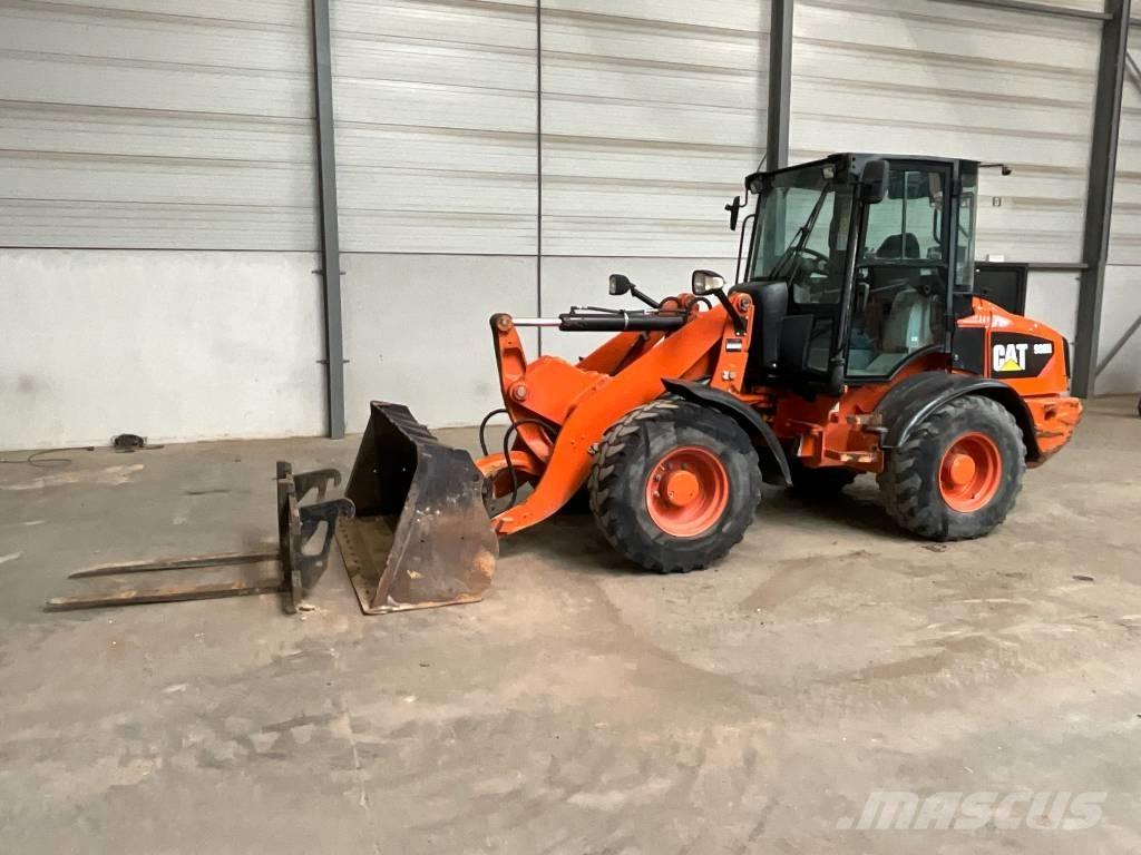 CAT 908 H Kolové nakladače