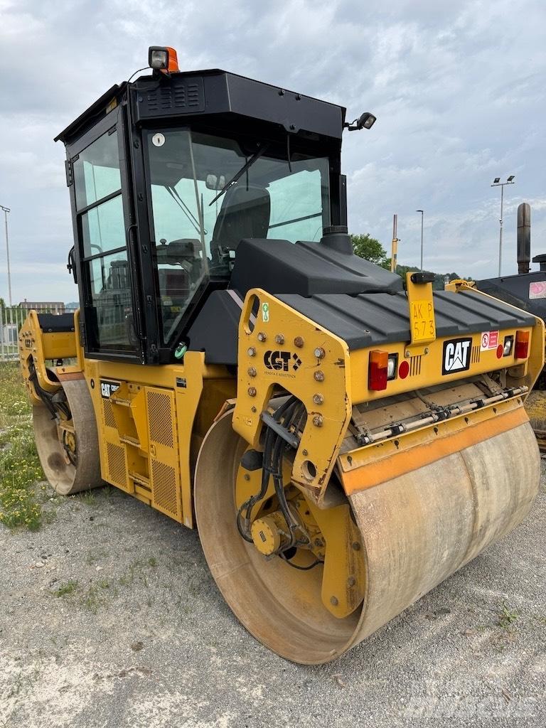 CAT CD 54 B Tandemové válce