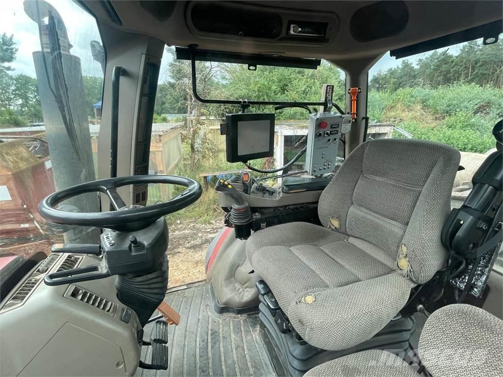 Case IH Magnum 335 Traktory
