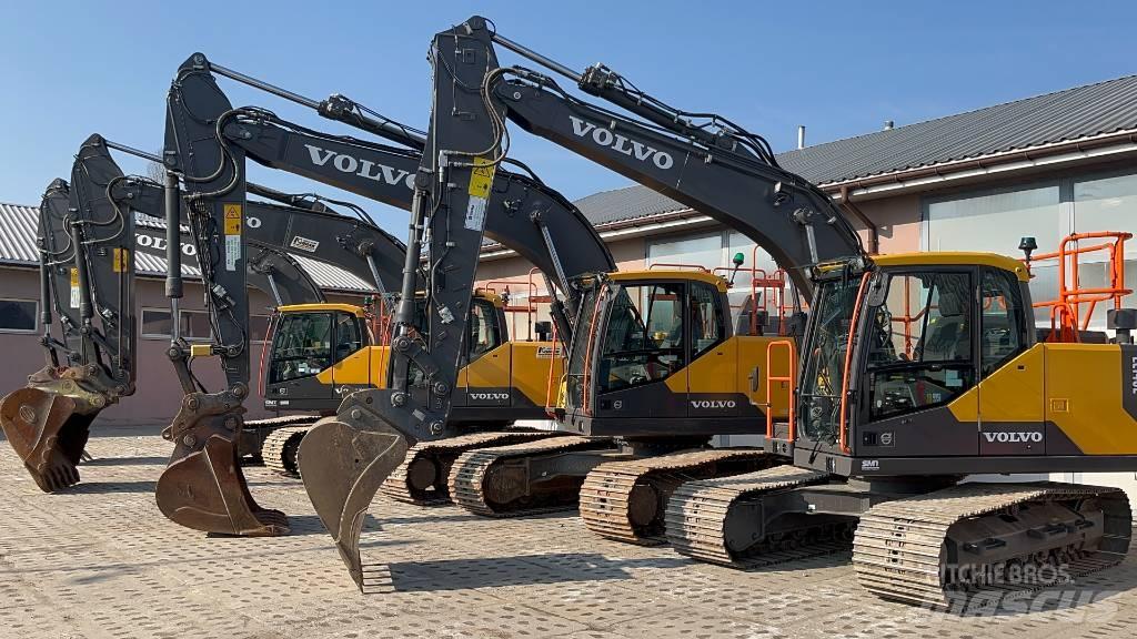 Volvo EC 220 E Pásová rýpadla