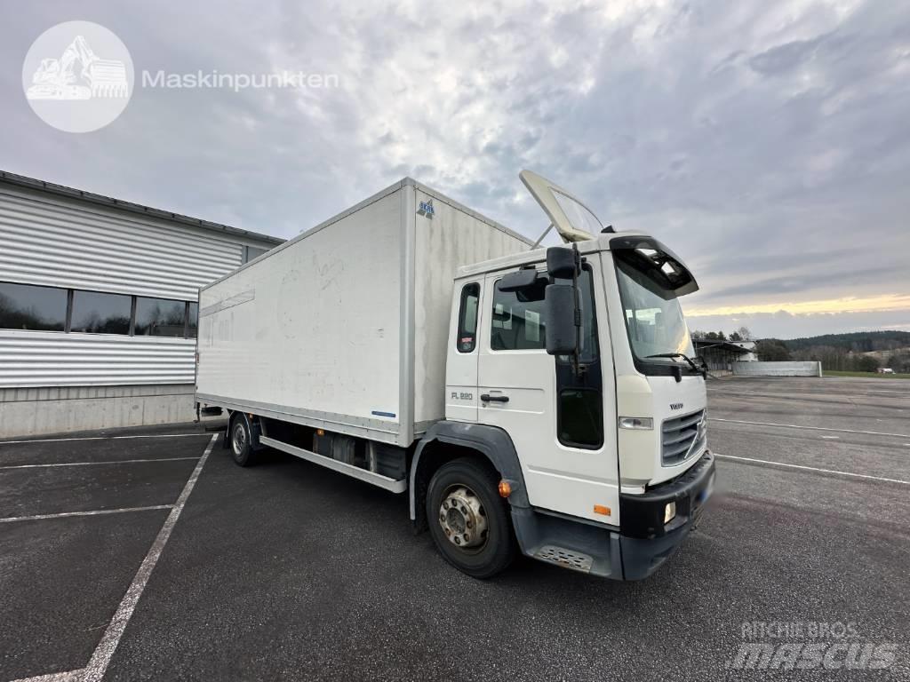 Volvo FL 612 Skříňová nástavba