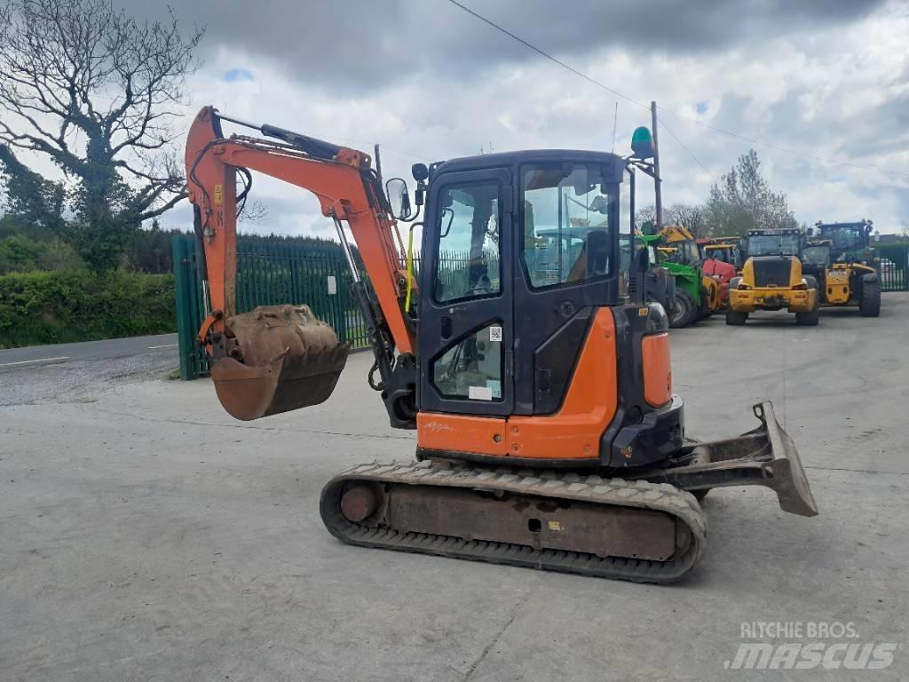 Hitachi ZX 40 Mini rýpadla < 7t