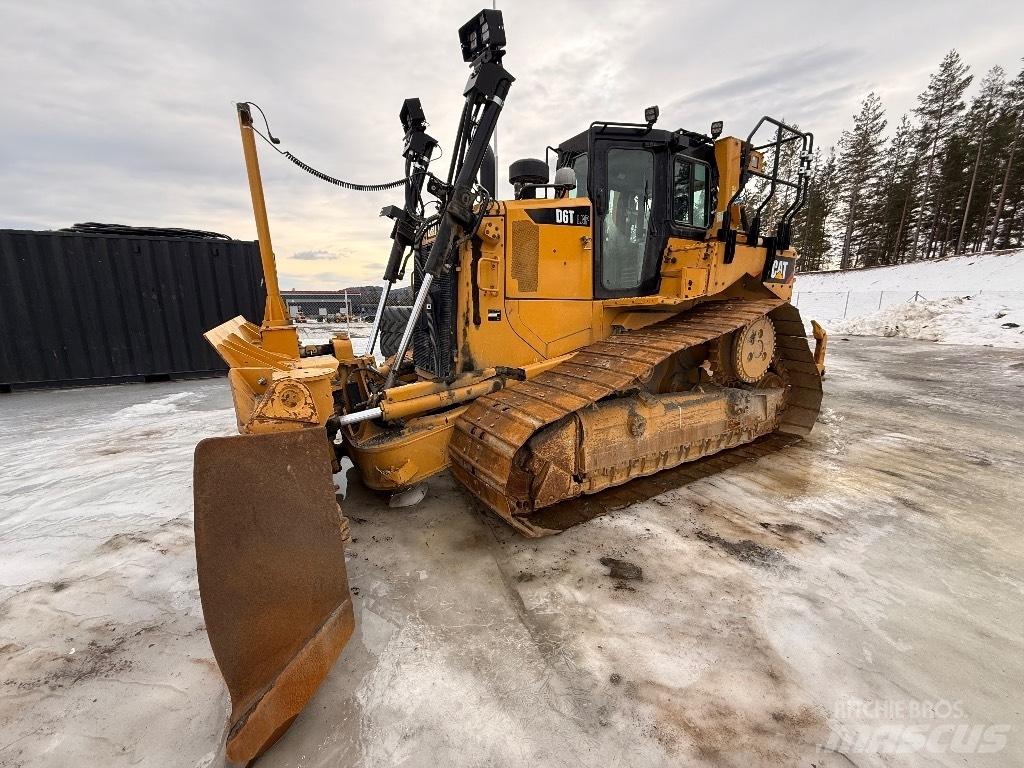 CAT D 6 T LGP Pásové dozery