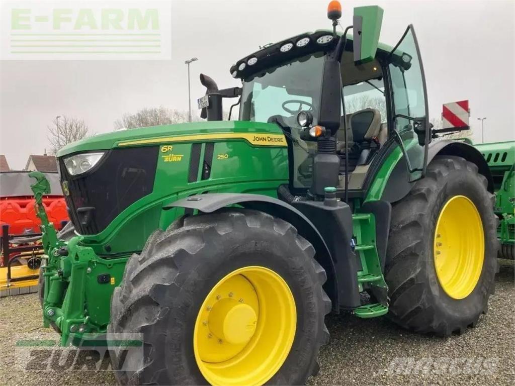 John Deere 6r250 Traktory