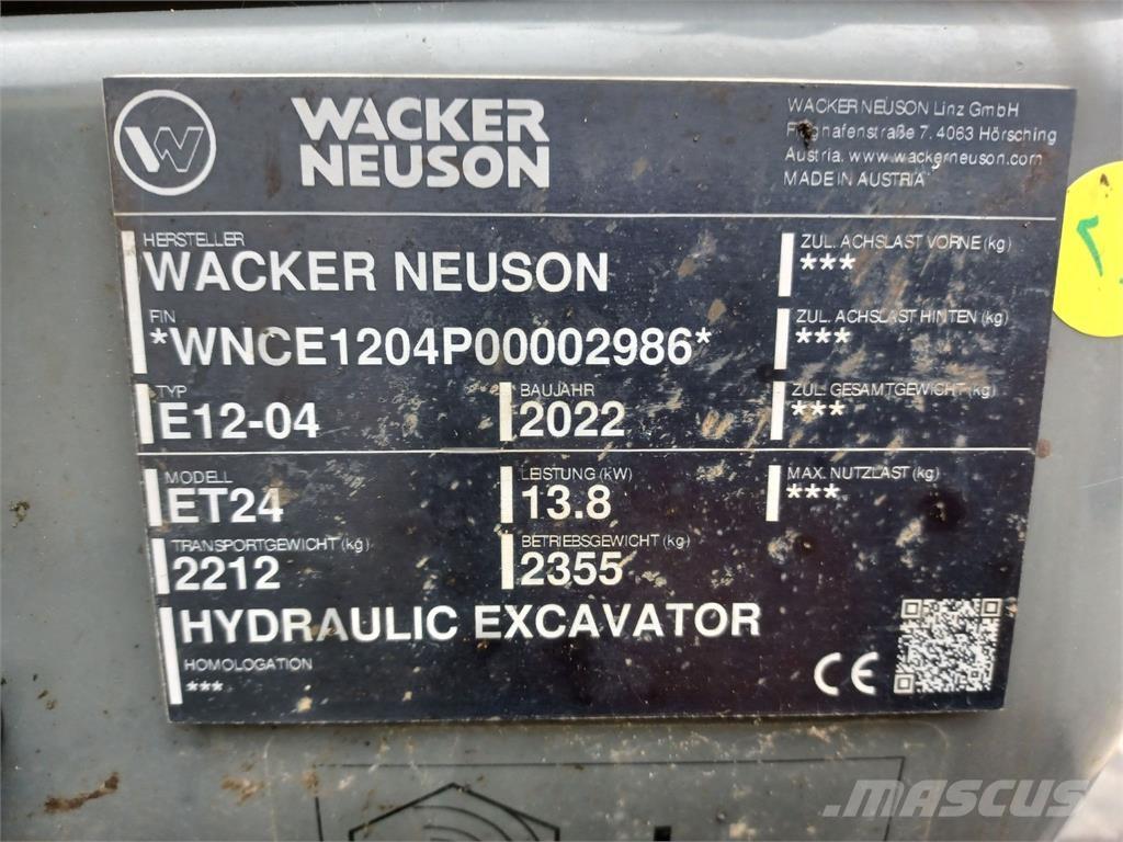 Wacker Neuson ET24 Pásová rýpadla