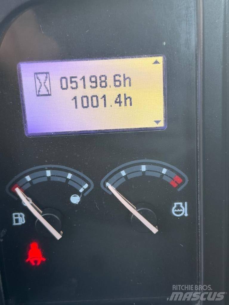 Volvo ECR 88 D Midi rýpadla 7t - 12t