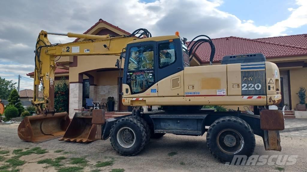 Komatsu PW 220-7 Kolová rýpadla