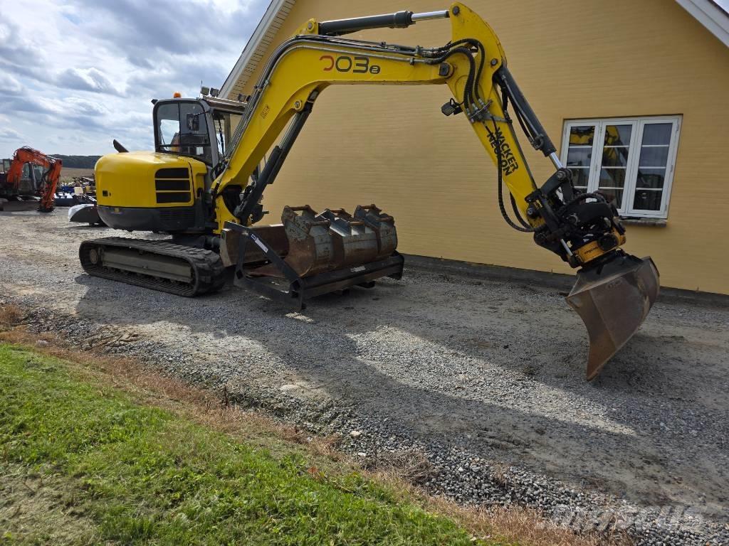 Wacker Neuson 8003 Midi rýpadla 7t - 12t