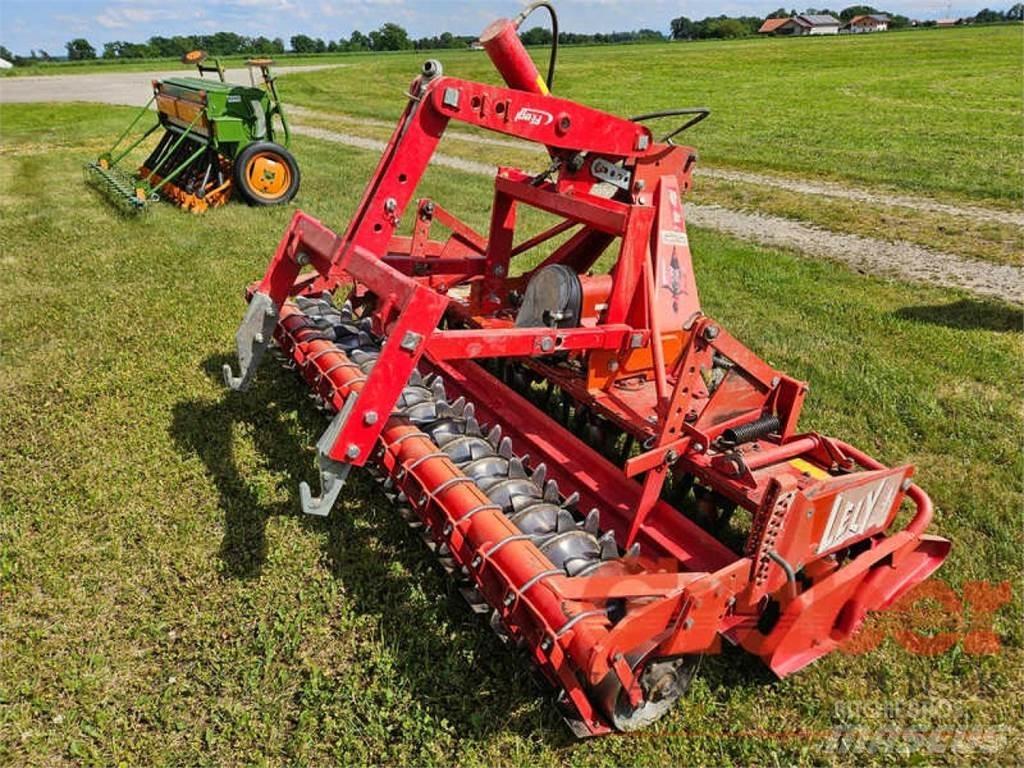 Lely 2,50 m Rotační brány a půdní frézy