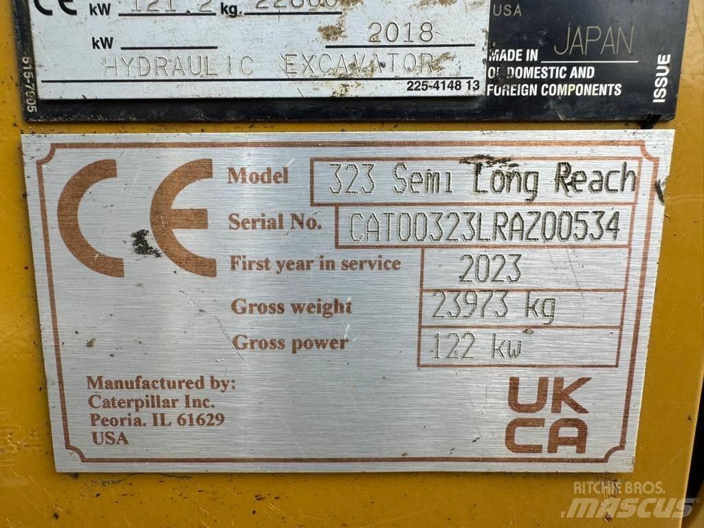 CAT 323 07A Speciální bagry