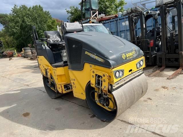 Bomag BW 100 AD-5 Tandemové válce