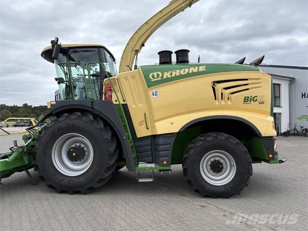 Krone BIG X 680 Sklízecí řezačka