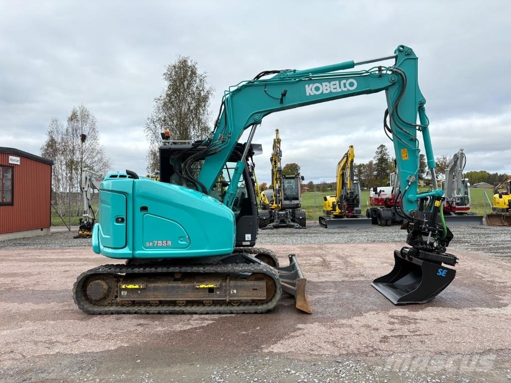 Kobelco SK75SR-7 Midi rýpadla 7t - 12t
