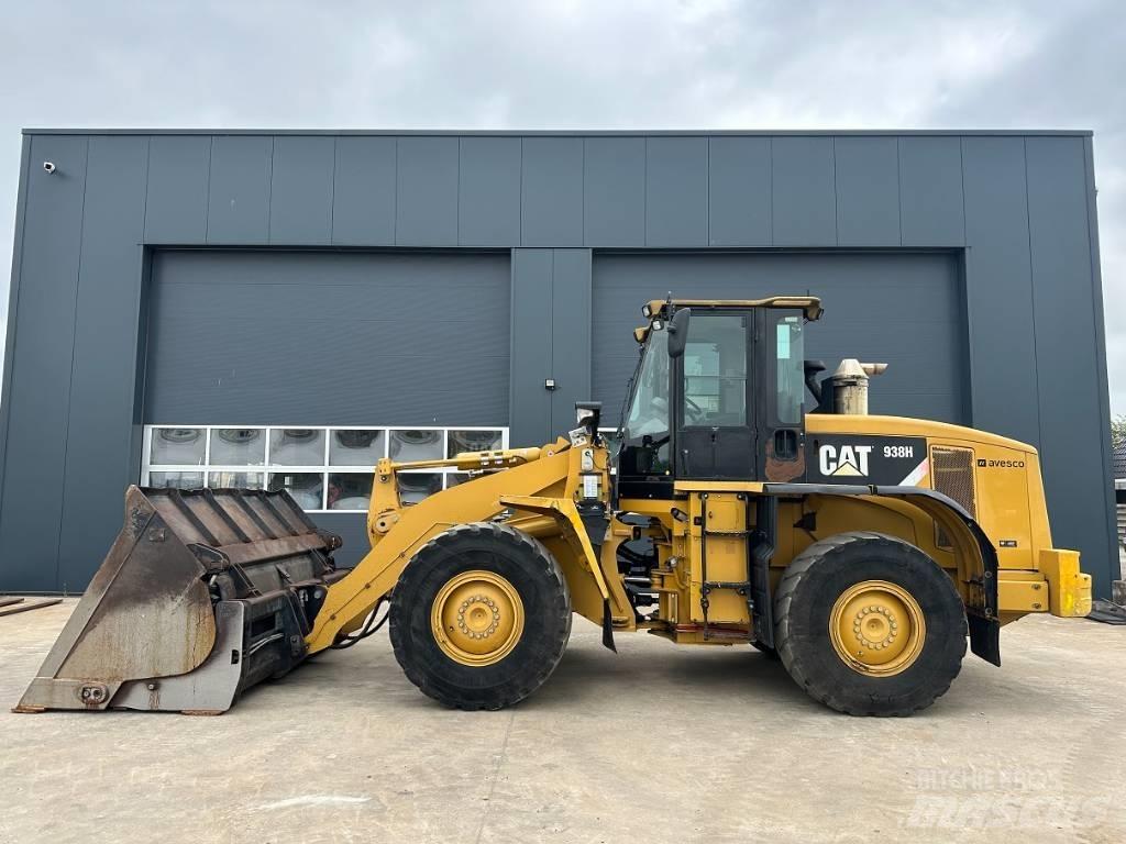 CAT 938 H Kolové nakladače