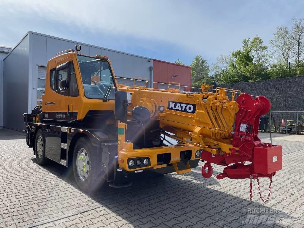 Kato CR-130Rv Jeřáby pro těžký terén