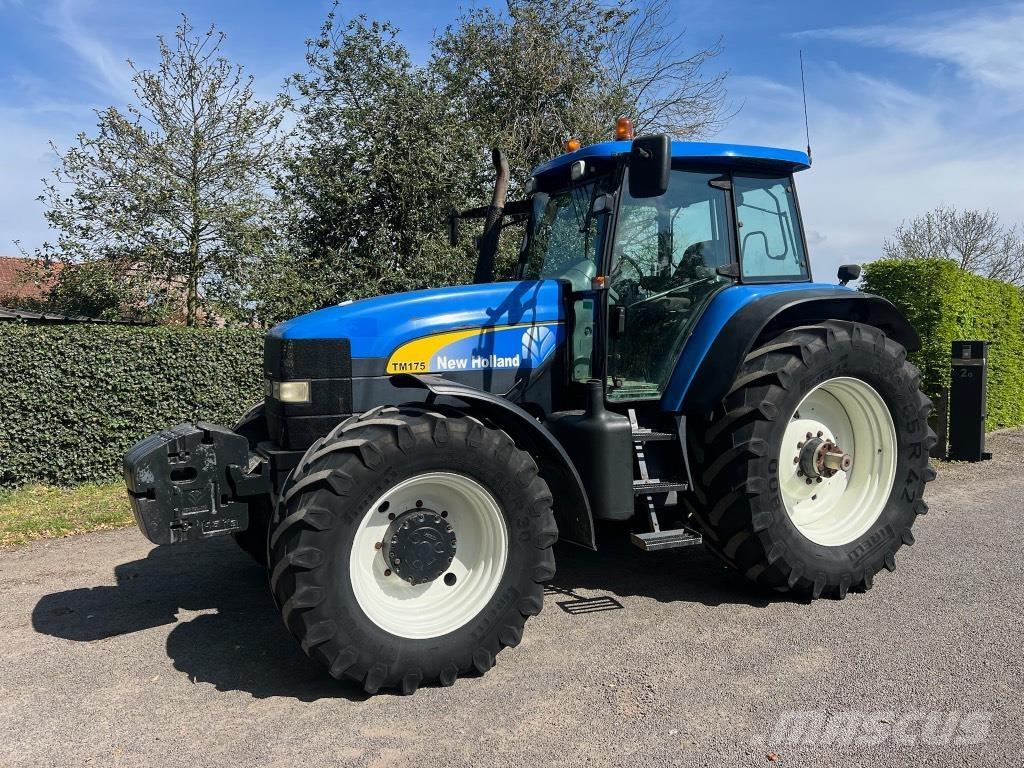 New Holland TM 175 Traktory