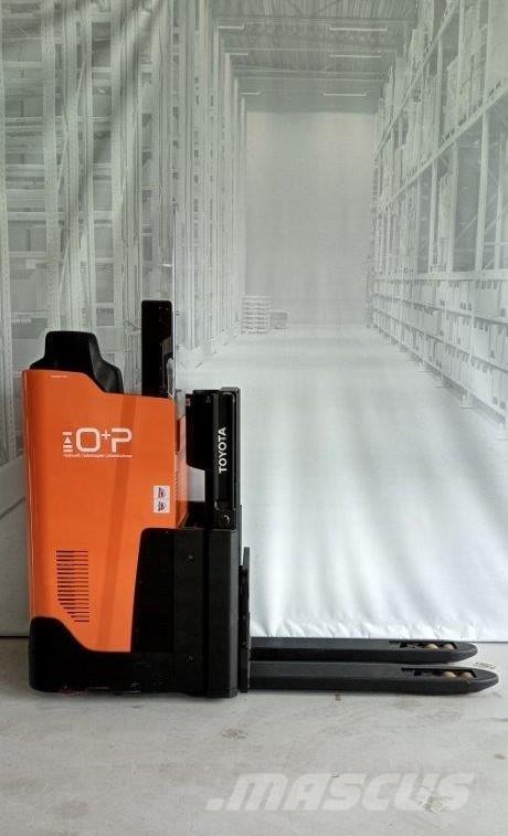 Toyota SSI200D Samohybné vozíky